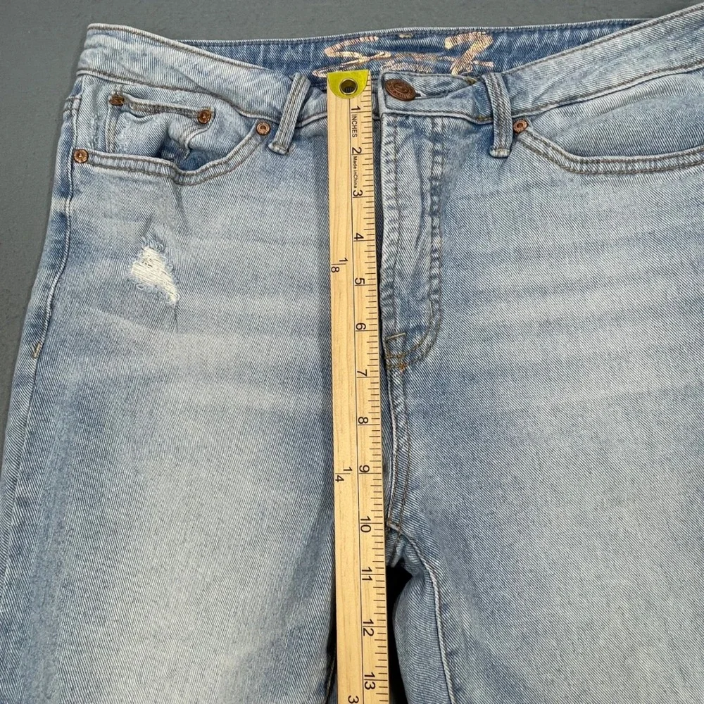 Seven7 Light Wash Distressed Straight Leg Fashion Jean Women Size 8